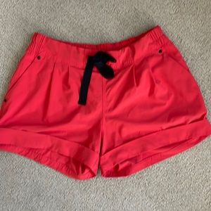 Lululemon Spring break short